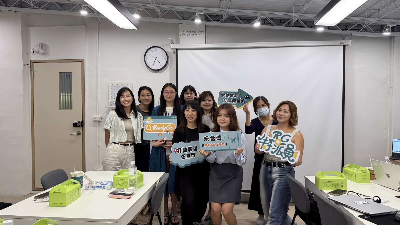 台灣旅圖旅宿業 AI 社群課程結業合照